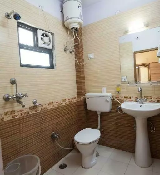 Economy-huone, Chitra Katha A Story Per Stay