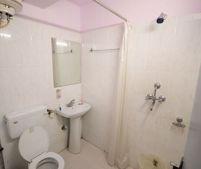 Quarto Estandar Individual, Chitra Katha  A Story Per Stay