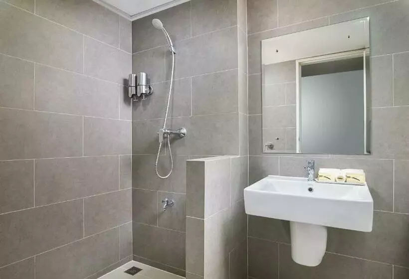 Deluxe-studio, Chiva Bangkok Hotel Sha Plus