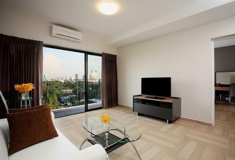 Sviitti, Chiva Bangkok Hotel   Sha Plus