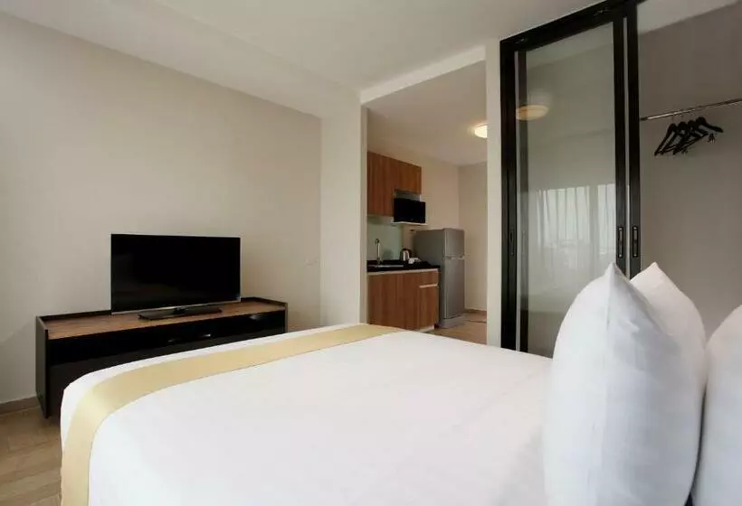Standard-studio, Chiva Bangkok Hotel Sha Plus