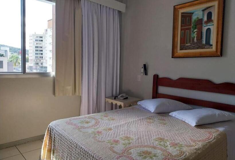 标准间, Colle Tourist