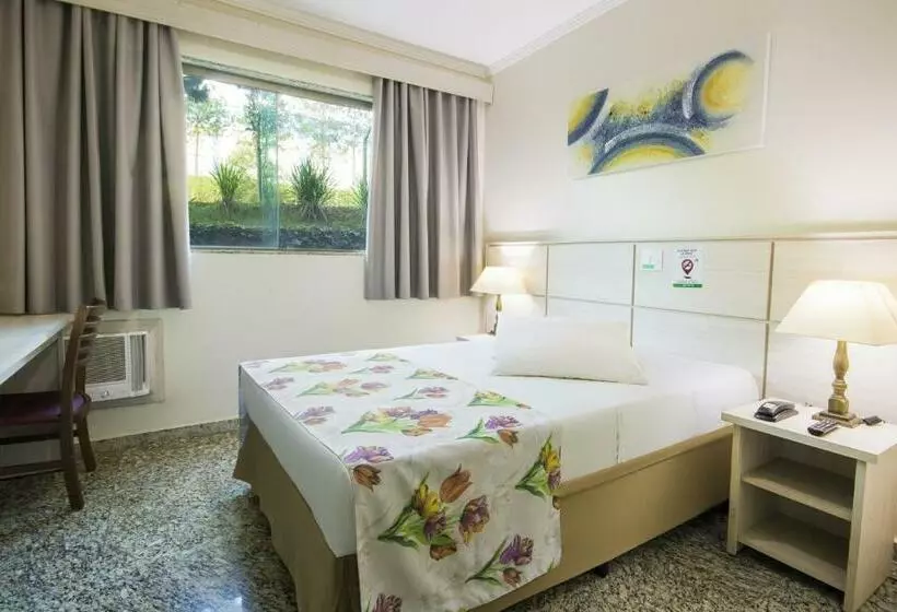 デラックスルーム, Golden Park Sorocaba & Convenções   By Nacional Inn