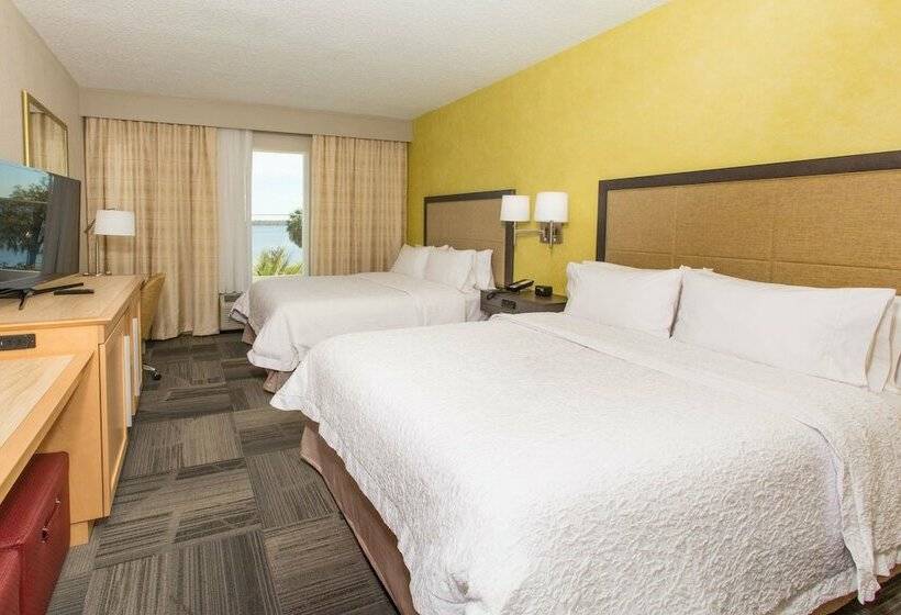 غرفه قياسيه سريرين مزدوجين, Hampton Inn Palatka