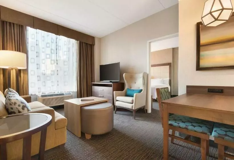 身障者適用スタンダードルーム, Homewood Suites By Hilton Calgary Downtown