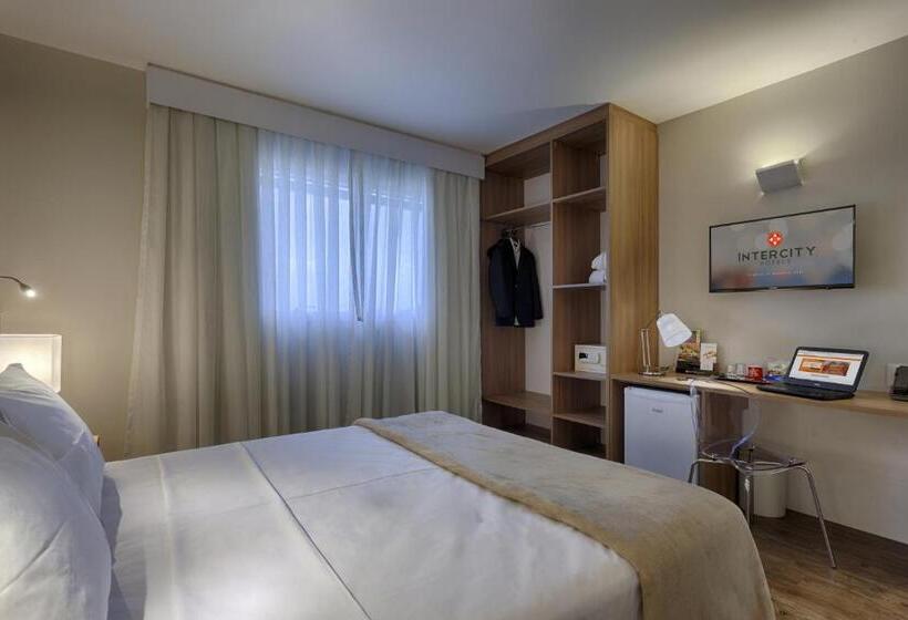 Номер Deluxe, Intercity Bh Expo