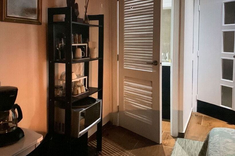 Семейный Номер, Manaya Bed & Breakfast