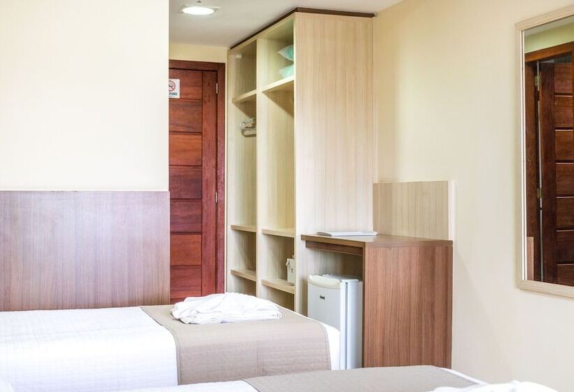 اتاق لوکس سه تخته, Mediterrane Hotel By Castelo Itaipava