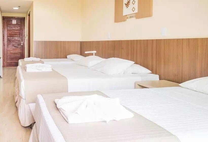 スーペリアの４人部屋, Mediterrane Hotel By Castelo Itaipava