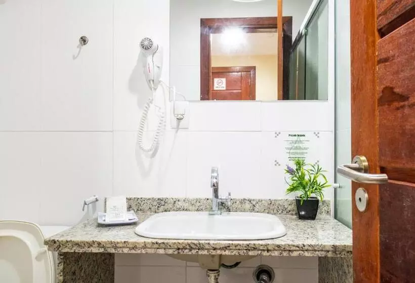 スーペリアの４人部屋, Mediterrane Hotel By Castelo Itaipava