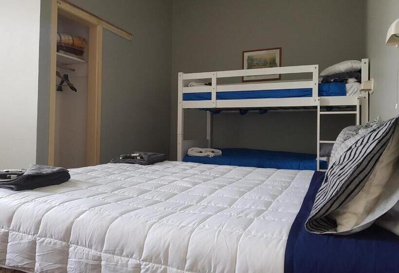 ファミリールーム, Northern Wairoa