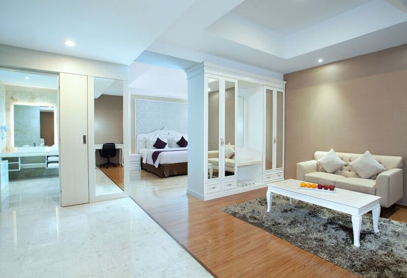 Президентский Люкс, Platinum Hotel & Convention Hall Balikpapan