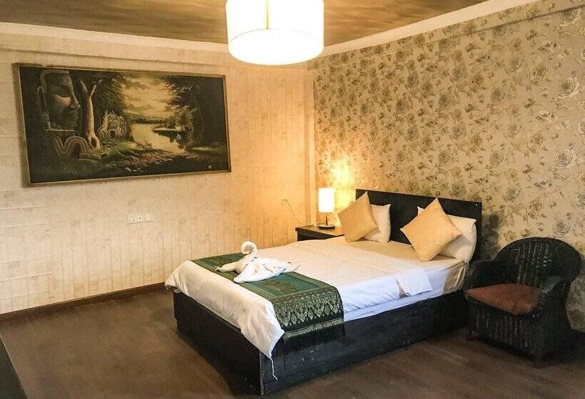 Номер Стандарт, River Star