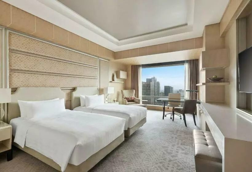 キングサイズベッドのデラックスルーム, Shangrila The Fort, Manila