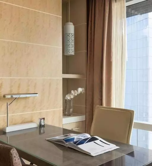 デラックスルーム, Shangrila The Fort, Manila