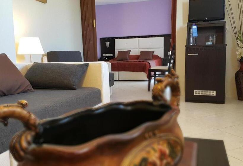 جناح جونيور, Sidari Waterpark