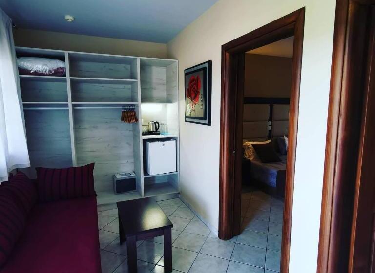 غرفة عائلية, Sidari Waterpark