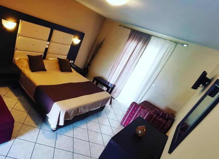 غرفة عائلية, Sidari Waterpark