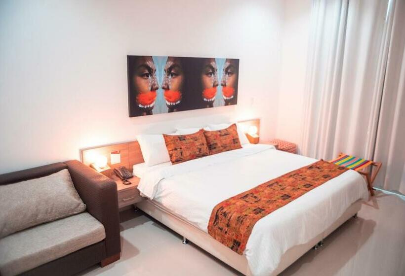 Номер Стандарт, Unión Plaza Moteria