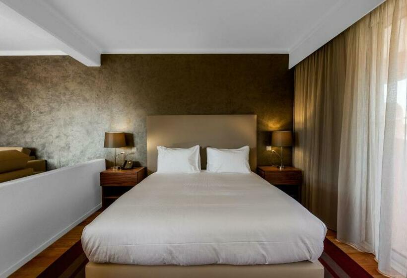 غرفة عائلية مطلّة علي حمام السباحة, Vilamoura Garden