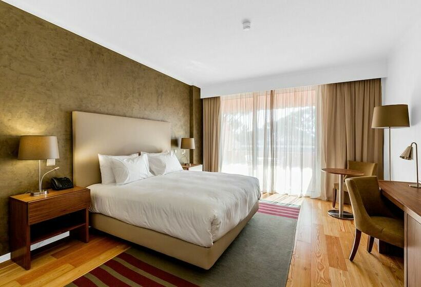 غرفة عائلية مطلّة علي حمام السباحة, Vilamoura Garden