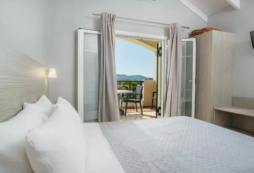 1 Bedroom Deluxe Apartment
