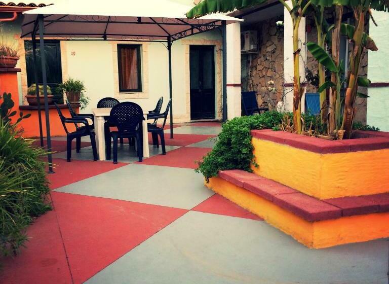 غرفة قياسية, Villa El Minero