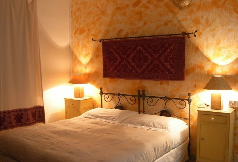 غرفة قياسية, Villa El Minero