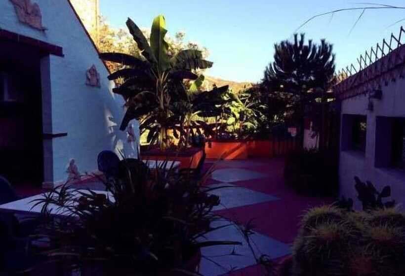 غرفة قياسية, Villa El Minero