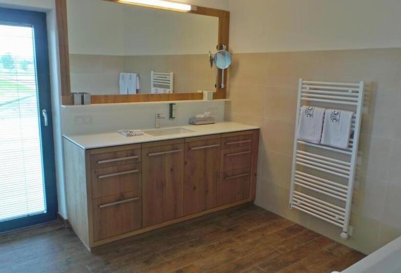 דירת חדר עם טרסה, Diamond Country Club