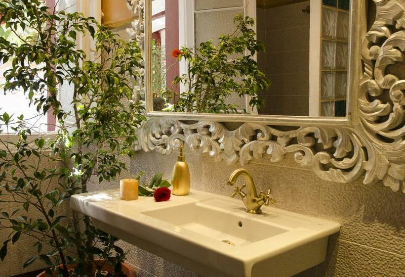 Номер Стандарт с Балконом, Guesthouse Katanka