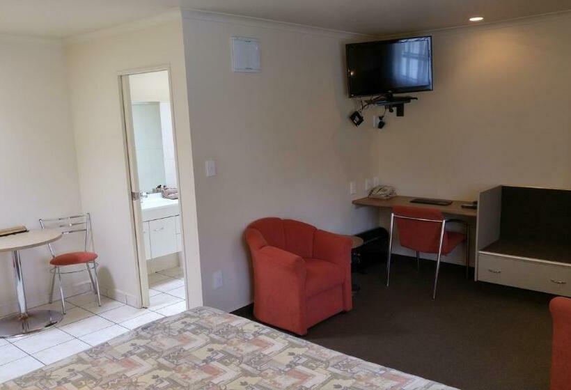 إستوديو قياسى سرير كينج, Hobson's Choice Motel