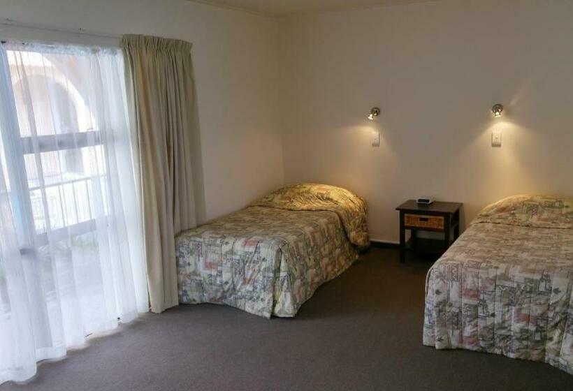 חדר סטודיו סטנדרד, Hobson's Choice Motel