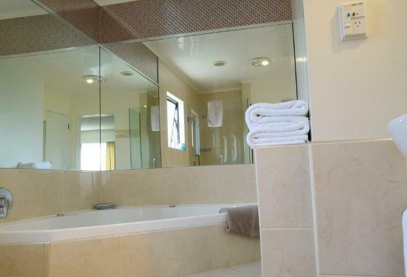 Апартаменты 1 Спальня, Hobson's Choice Motel