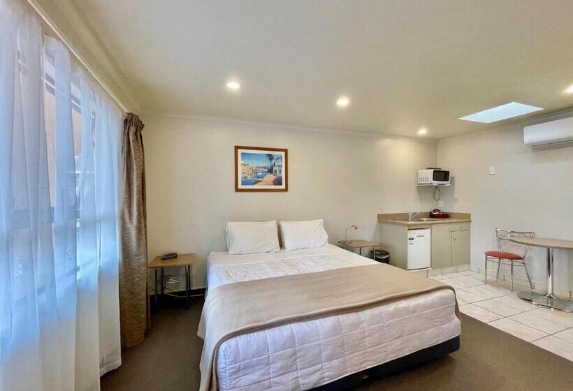Студио Стандарт Кровать Кинг, Hobson's Choice Motel