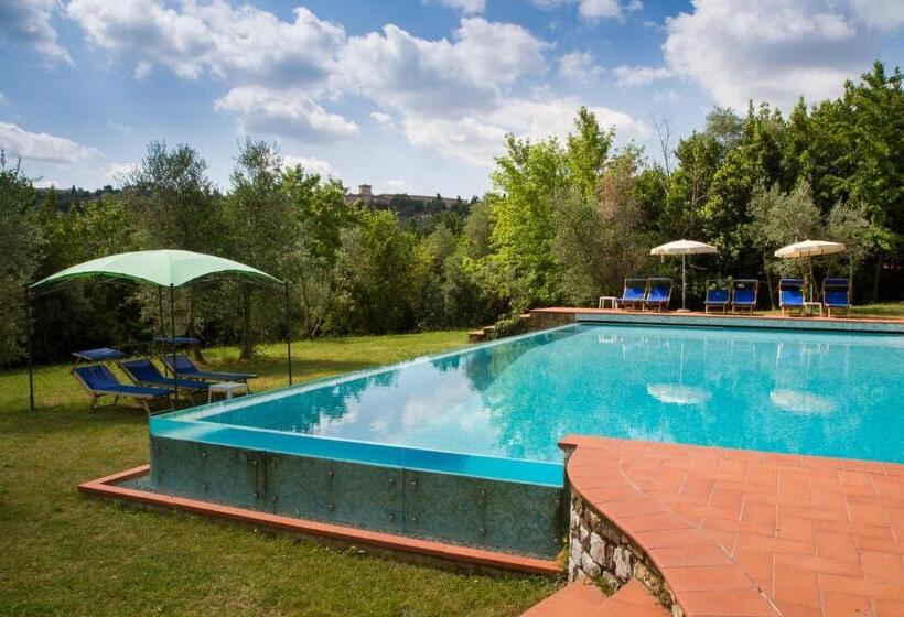 جناح جونيور, Agriturismo Borgo Dei Ricci