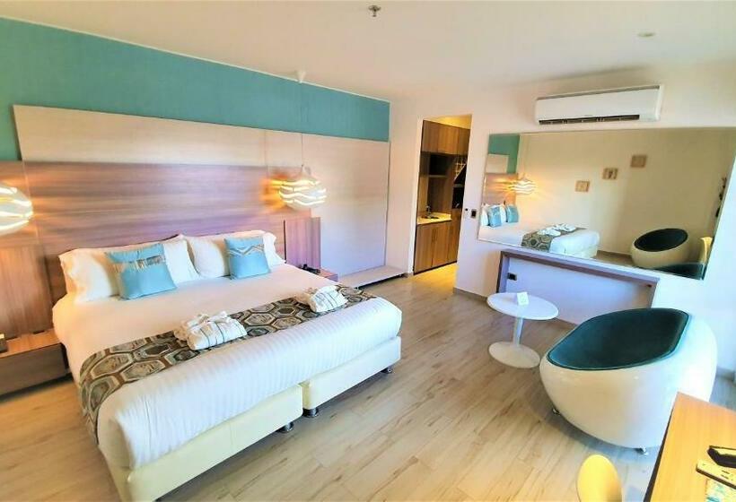 סוויטת ג'וניור, Catedral Plaza