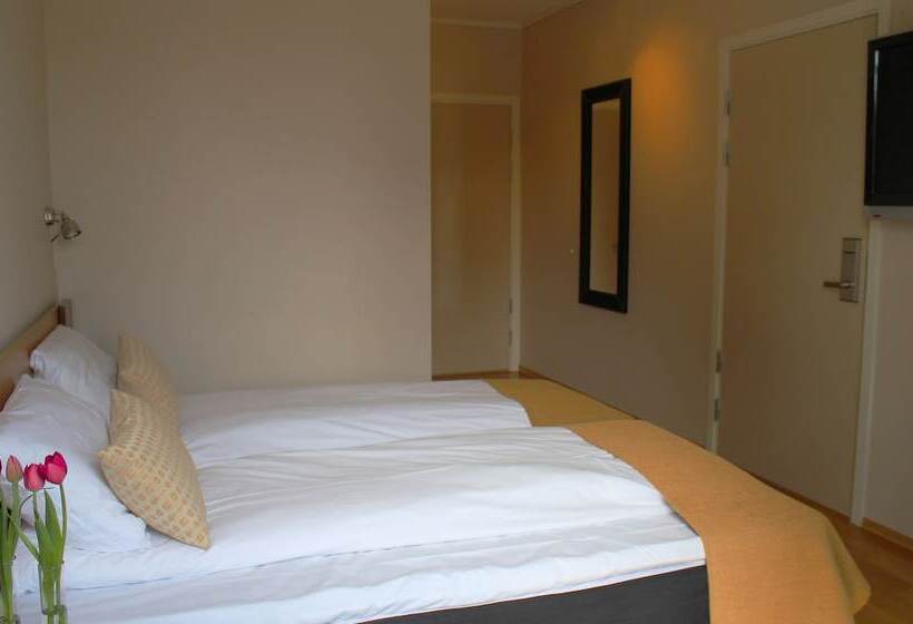 Номер Стандарт, Heimat Brokelandsheia