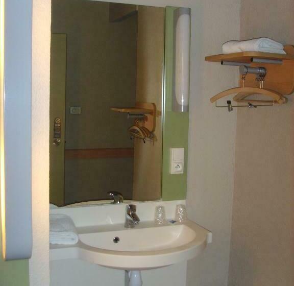 חדר סטנדרט, Ibis Budget L'isle Adam