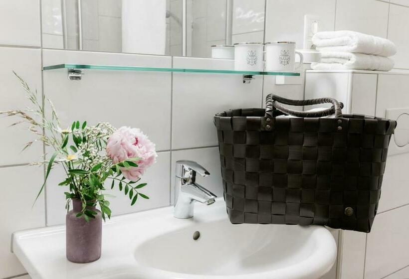 اتاق خانوادگی, Landhaus Steiner