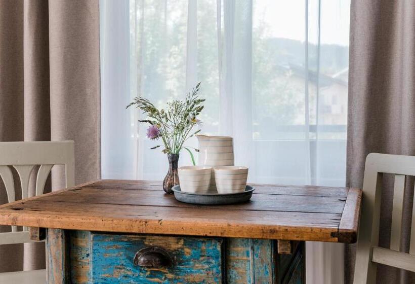 اتاق استاندارد سه نفره, Landhaus Steiner