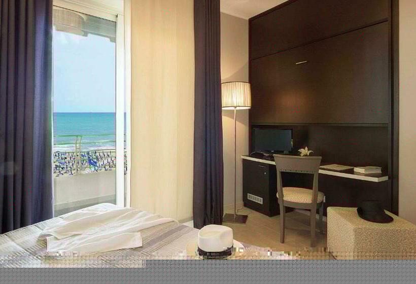 اتاق استاندارد با چشم‌انداز, Mariver