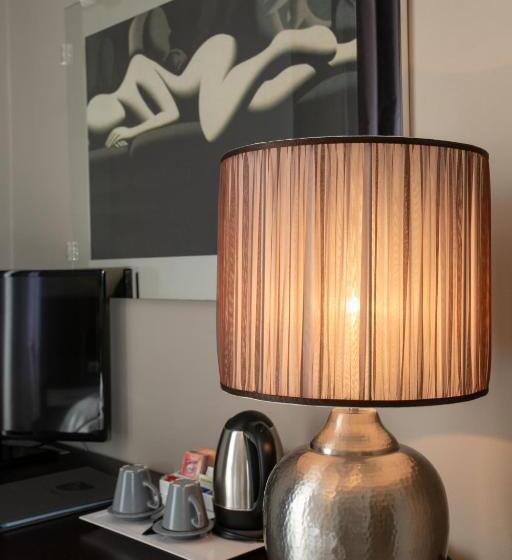 اتاق استاندارد با چشم‌انداز, Mariver