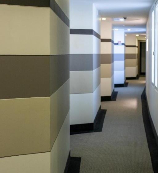 اتاق استاندارد چهار تخته, Mariver