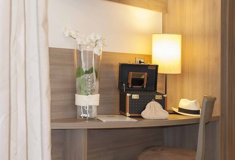 اتاق استاندارد, Mariver