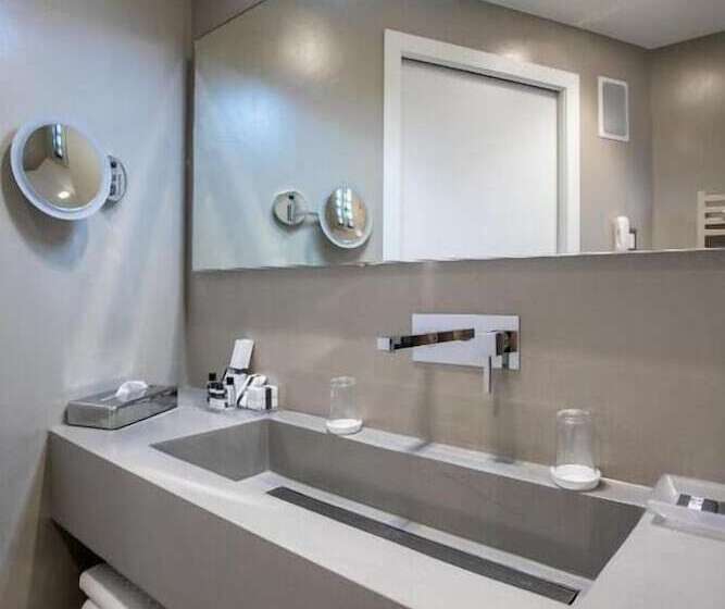 سوییت با چشم‌انداز دریا, Mariver