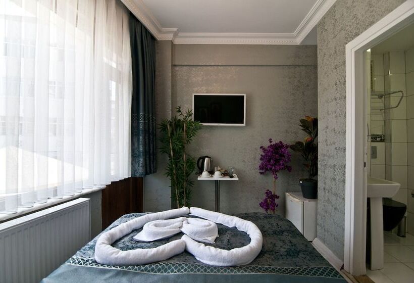Standart Oda, Seashore Istanbul