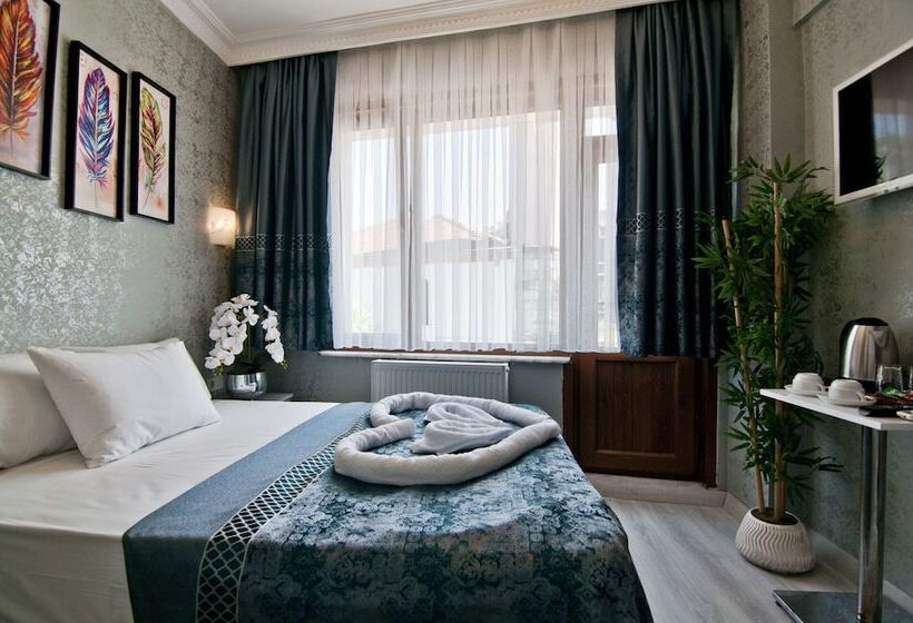 Standart Oda, Seashore Istanbul