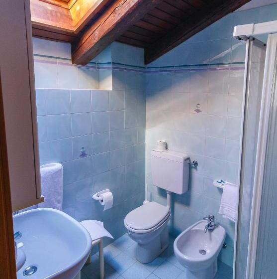 스탠다드 발코니 룸, Ottoz Meublé