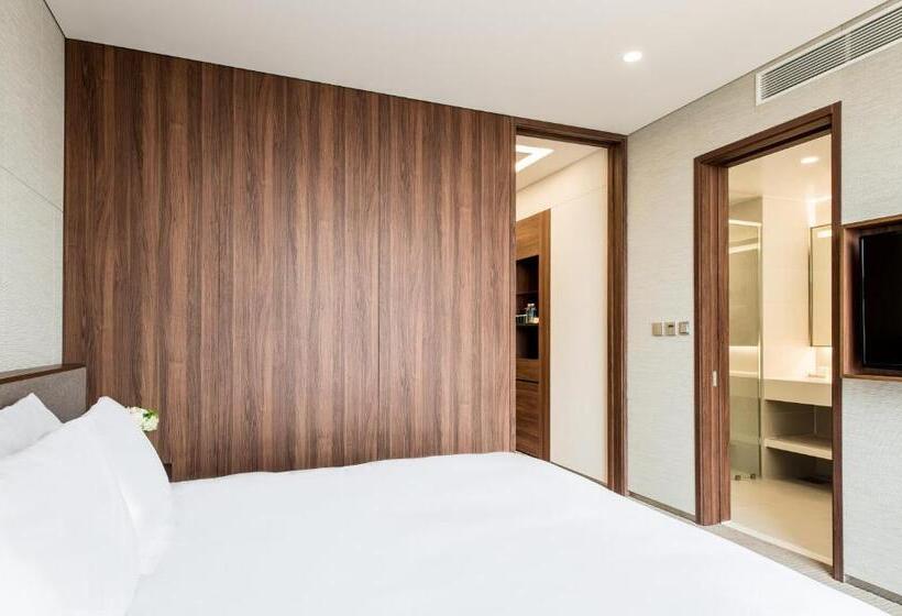 Suite, Ramada By Wyndham Incheon